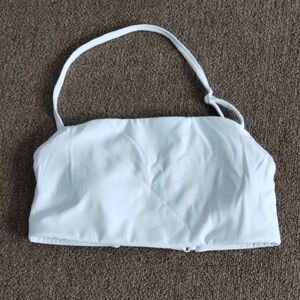 Buffbunny Halter Bandeu Sports Bra - White